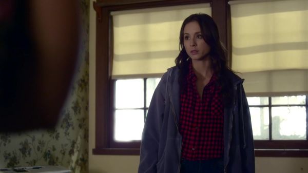 Pretty_Little_Liars_S03E01_BluRay_Rip_720p_Dual_Audio_WWW_TORRENTDOSFILMES_COM_2449.jpg