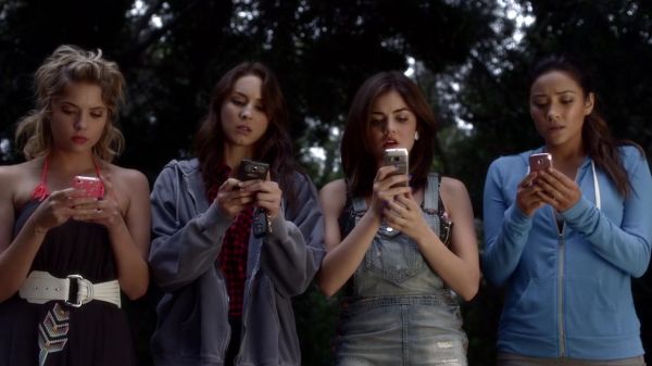Pretty_Little_Liars_S03E01_BluRay_Rip_720p_Dual_Audio_WWW_TORRENTDOSFILMES_COM_2586.jpg