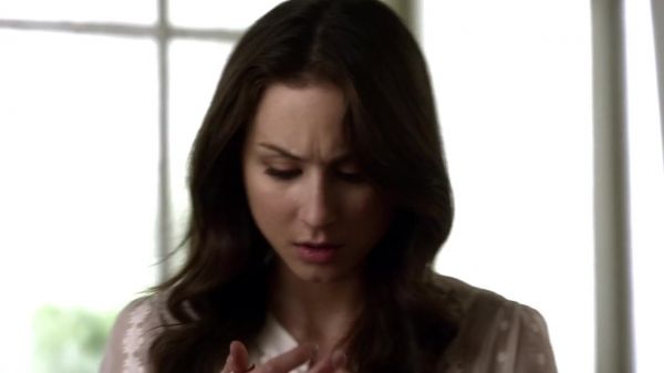 Pretty_Little_Liars_S03E02_BluRay_Rip_720p_Dual_Audio_WWW_TORRENTDOSFILMES_COM_0120.jpg