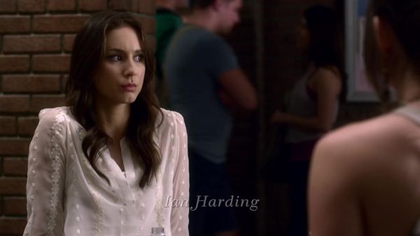 Pretty_Little_Liars_S03E02_BluRay_Rip_720p_Dual_Audio_WWW_TORRENTDOSFILMES_COM_0297.jpg