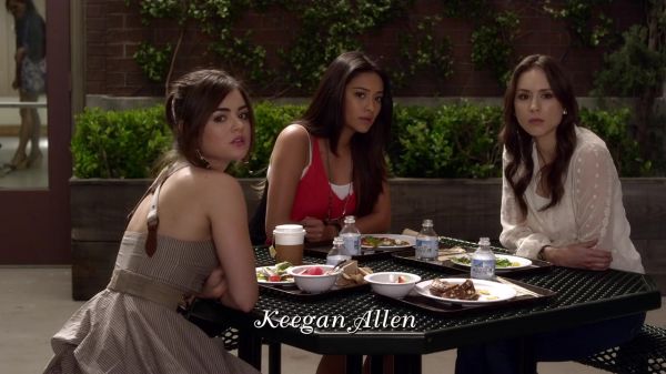 Pretty_Little_Liars_S03E02_BluRay_Rip_720p_Dual_Audio_WWW_TORRENTDOSFILMES_COM_0330.jpg