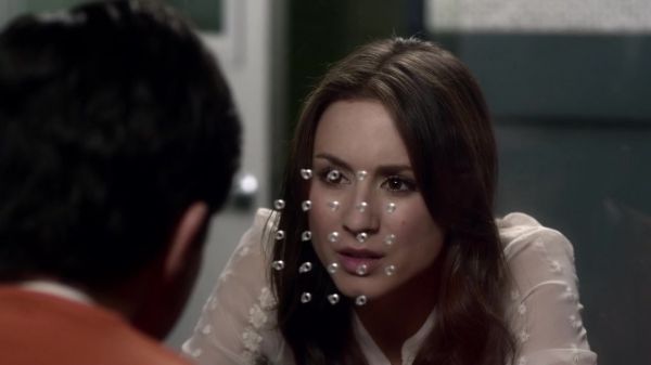 Pretty_Little_Liars_S03E02_BluRay_Rip_720p_Dual_Audio_WWW_TORRENTDOSFILMES_COM_0582.jpg