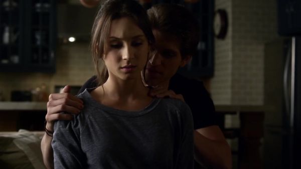 Pretty_Little_Liars_S03E02_BluRay_Rip_720p_Dual_Audio_WWW_TORRENTDOSFILMES_COM_0917.jpg