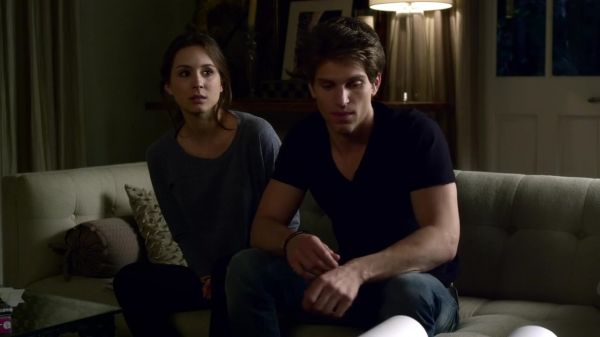 Pretty_Little_Liars_S03E02_BluRay_Rip_720p_Dual_Audio_WWW_TORRENTDOSFILMES_COM_0962.jpg