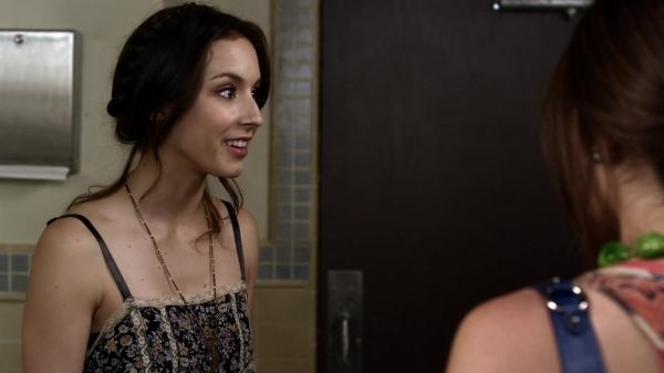 Pretty_Little_Liars_S03E02_BluRay_Rip_720p_Dual_Audio_WWW_TORRENTDOSFILMES_COM_2583.jpg
