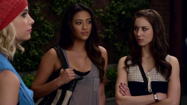 Pretty_Little_Liars_S03E03_BluRay_Rip_720p_Dual_Audio_WWW_TORRENTDOSFILMES_COM_0078.jpg