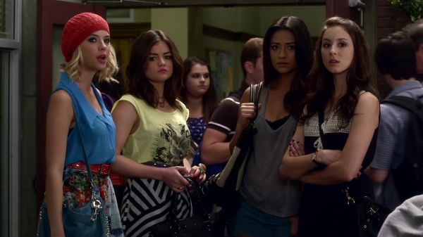 Pretty_Little_Liars_S03E03_BluRay_Rip_720p_Dual_Audio_WWW_TORRENTDOSFILMES_COM_0085.jpg