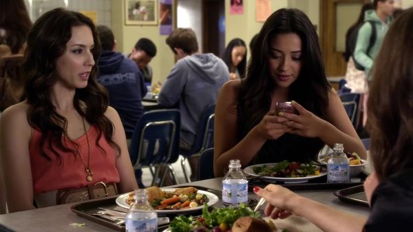 Pretty_Little_Liars_S03E03_BluRay_Rip_720p_Dual_Audio_WWW_TORRENTDOSFILMES_COM_0340.jpg