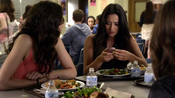 Pretty_Little_Liars_S03E03_BluRay_Rip_720p_Dual_Audio_WWW_TORRENTDOSFILMES_COM_0348.jpg