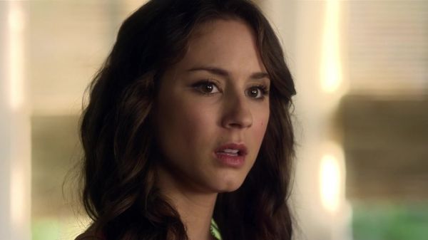 Pretty_Little_Liars_S03E03_BluRay_Rip_720p_Dual_Audio_WWW_TORRENTDOSFILMES_COM_0678.jpg