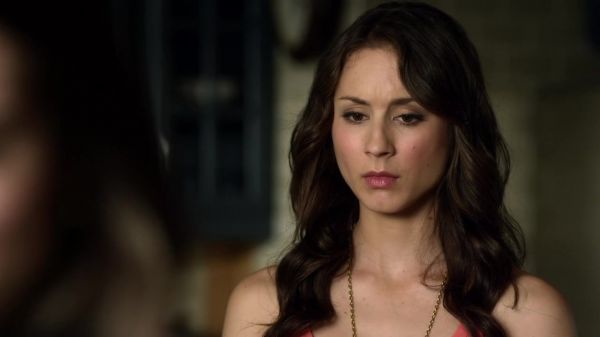 Pretty_Little_Liars_S03E03_BluRay_Rip_720p_Dual_Audio_WWW_TORRENTDOSFILMES_COM_0846.jpg