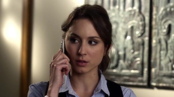 Pretty_Little_Liars_S03E03_BluRay_Rip_720p_Dual_Audio_WWW_TORRENTDOSFILMES_COM_1694.jpg