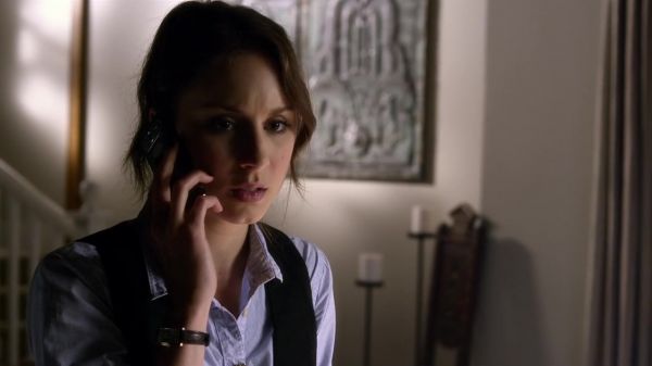 Pretty_Little_Liars_S03E03_BluRay_Rip_720p_Dual_Audio_WWW_TORRENTDOSFILMES_COM_1789.jpg