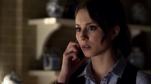 Pretty_Little_Liars_S03E03_BluRay_Rip_720p_Dual_Audio_WWW_TORRENTDOSFILMES_COM_1858.jpg