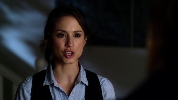 Pretty_Little_Liars_S03E03_BluRay_Rip_720p_Dual_Audio_WWW_TORRENTDOSFILMES_COM_2414.jpg