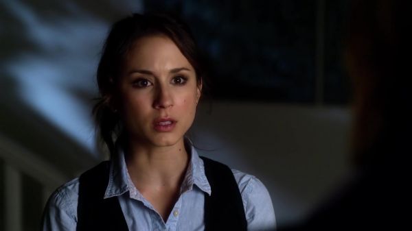 Pretty_Little_Liars_S03E03_BluRay_Rip_720p_Dual_Audio_WWW_TORRENTDOSFILMES_COM_2417.jpg