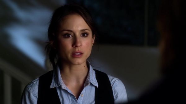 Pretty_Little_Liars_S03E03_BluRay_Rip_720p_Dual_Audio_WWW_TORRENTDOSFILMES_COM_2419.jpg