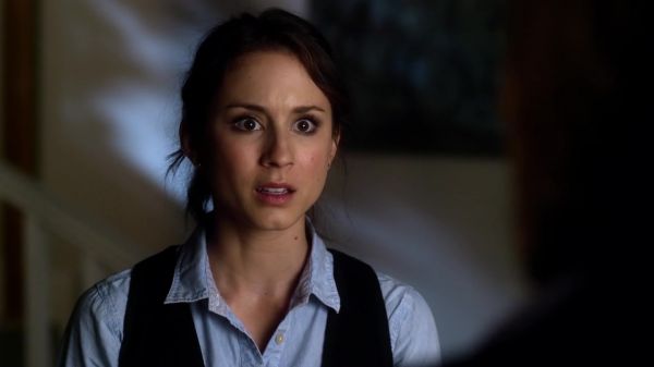 Pretty_Little_Liars_S03E03_BluRay_Rip_720p_Dual_Audio_WWW_TORRENTDOSFILMES_COM_2437.jpg