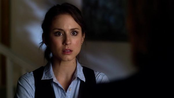 Pretty_Little_Liars_S03E03_BluRay_Rip_720p_Dual_Audio_WWW_TORRENTDOSFILMES_COM_2447.jpg