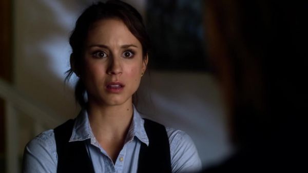 Pretty_Little_Liars_S03E03_BluRay_Rip_720p_Dual_Audio_WWW_TORRENTDOSFILMES_COM_2452.jpg
