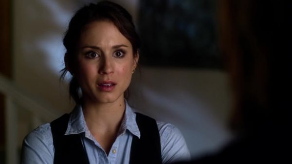 Pretty_Little_Liars_S03E03_BluRay_Rip_720p_Dual_Audio_WWW_TORRENTDOSFILMES_COM_2455.jpg