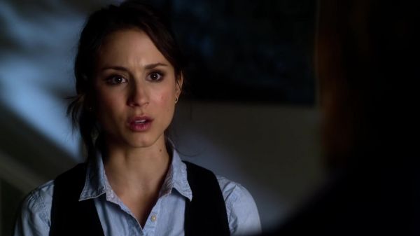 Pretty_Little_Liars_S03E03_BluRay_Rip_720p_Dual_Audio_WWW_TORRENTDOSFILMES_COM_2465.jpg