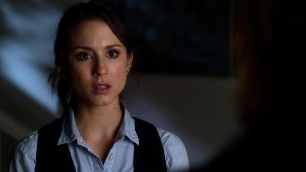 Pretty_Little_Liars_S03E03_BluRay_Rip_720p_Dual_Audio_WWW_TORRENTDOSFILMES_COM_2466.jpg