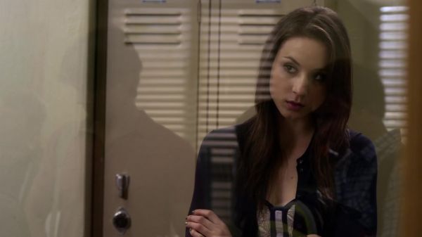 Pretty_Little_Liars_S03E04_BluRay_Rip_720p_Dual_Audio_WWW_TORRENTDOSFILMES_COM_0714.jpg