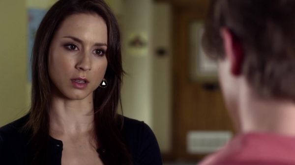 Pretty_Little_Liars_S03E04_BluRay_Rip_720p_Dual_Audio_WWW_TORRENTDOSFILMES_COM_0773.jpg