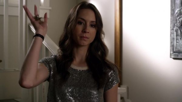 Pretty_Little_Liars_S03E04_BluRay_Rip_720p_Dual_Audio_WWW_TORRENTDOSFILMES_COM_1189.jpg