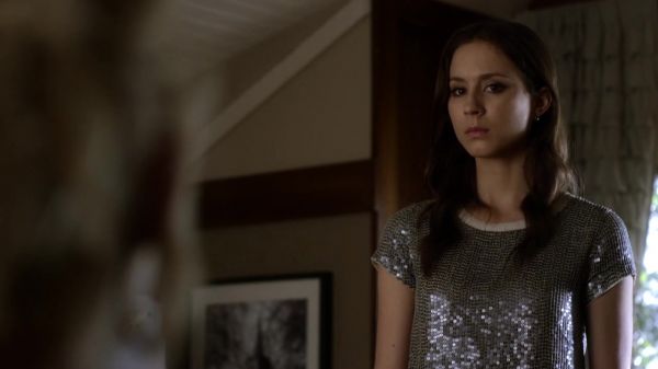 Pretty_Little_Liars_S03E04_BluRay_Rip_720p_Dual_Audio_WWW_TORRENTDOSFILMES_COM_1656.jpg