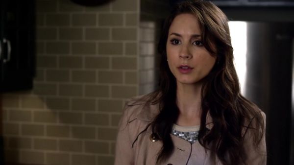 Pretty_Little_Liars_S03E04_BluRay_Rip_720p_Dual_Audio_WWW_TORRENTDOSFILMES_COM_1683.jpg