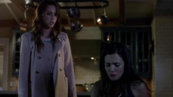 Pretty_Little_Liars_S03E04_BluRay_Rip_720p_Dual_Audio_WWW_TORRENTDOSFILMES_COM_1737.jpg