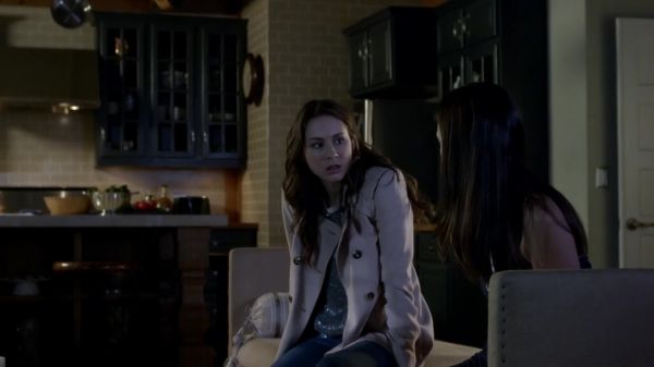 Pretty_Little_Liars_S03E04_BluRay_Rip_720p_Dual_Audio_WWW_TORRENTDOSFILMES_COM_1754.jpg
