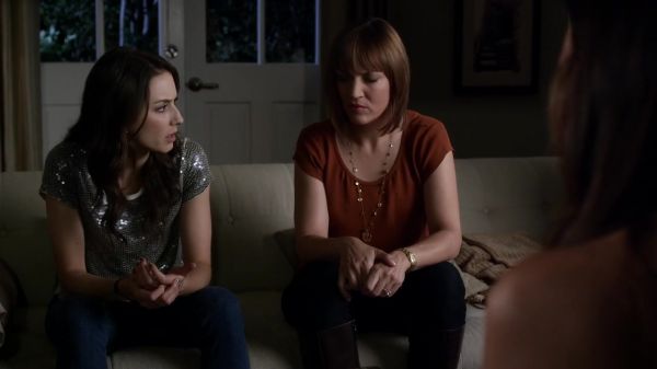 Pretty_Little_Liars_S03E04_BluRay_Rip_720p_Dual_Audio_WWW_TORRENTDOSFILMES_COM_1830.jpg