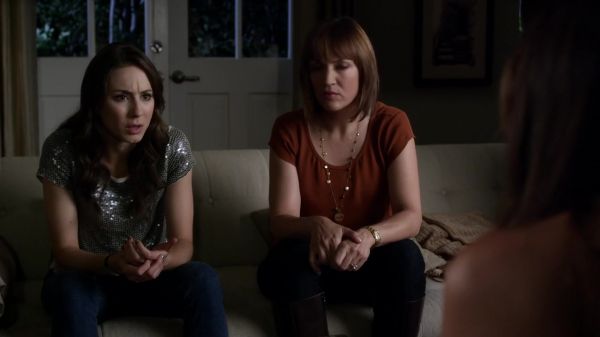 Pretty_Little_Liars_S03E04_BluRay_Rip_720p_Dual_Audio_WWW_TORRENTDOSFILMES_COM_1831.jpg