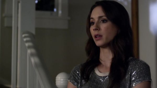 Pretty_Little_Liars_S03E04_BluRay_Rip_720p_Dual_Audio_WWW_TORRENTDOSFILMES_COM_1932.jpg