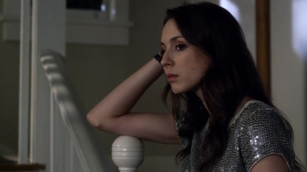 Pretty_Little_Liars_S03E04_BluRay_Rip_720p_Dual_Audio_WWW_TORRENTDOSFILMES_COM_1949.jpg