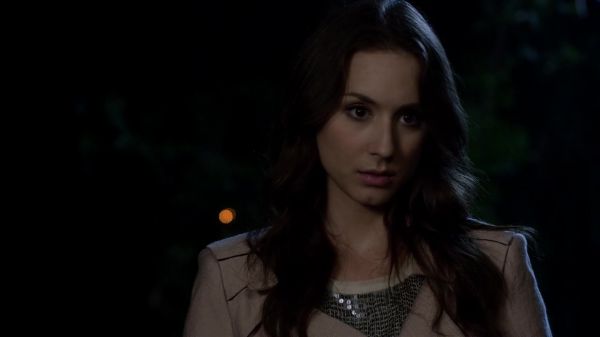 Pretty_Little_Liars_S03E04_BluRay_Rip_720p_Dual_Audio_WWW_TORRENTDOSFILMES_COM_2468.jpg