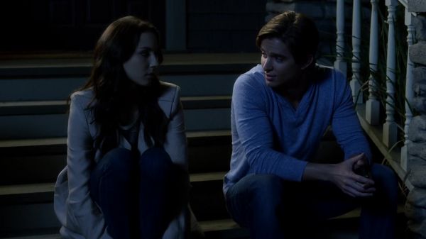 Pretty_Little_Liars_S03E04_BluRay_Rip_720p_Dual_Audio_WWW_TORRENTDOSFILMES_COM_2492.jpg