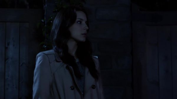 Pretty_Little_Liars_S03E04_BluRay_Rip_720p_Dual_Audio_WWW_TORRENTDOSFILMES_COM_2588.jpg