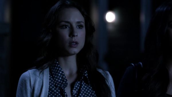Pretty_Little_Liars_S03E05_BluRay_Rip_720p_Dual_Audio_WWW_TORRENTDOSFILMES_COM_0134.jpg