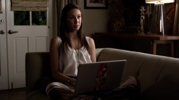 Pretty_Little_Liars_S03E05_BluRay_Rip_720p_Dual_Audio_WWW_TORRENTDOSFILMES_COM_0732.jpg