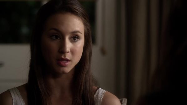 Pretty_Little_Liars_S03E05_BluRay_Rip_720p_Dual_Audio_WWW_TORRENTDOSFILMES_COM_0787.jpg