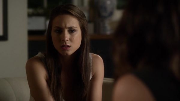 Pretty_Little_Liars_S03E05_BluRay_Rip_720p_Dual_Audio_WWW_TORRENTDOSFILMES_COM_1010.jpg