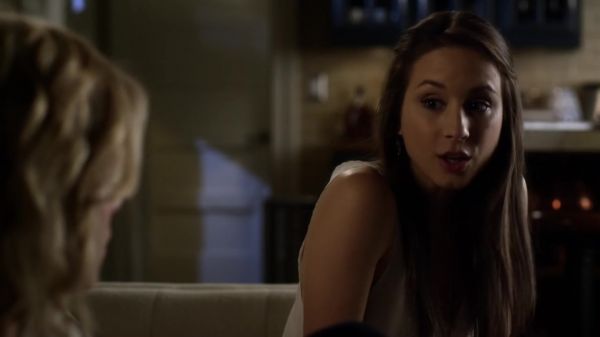 Pretty_Little_Liars_S03E05_BluRay_Rip_720p_Dual_Audio_WWW_TORRENTDOSFILMES_COM_1037.jpg