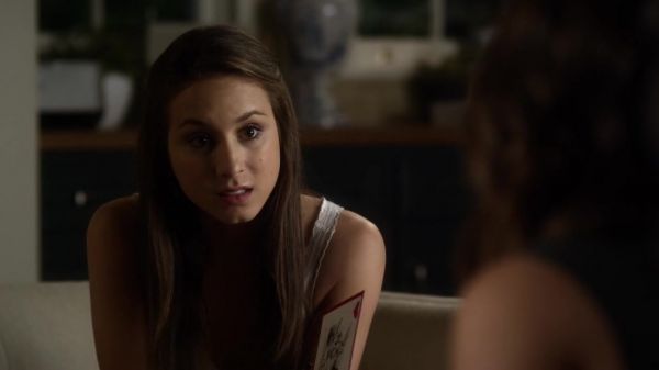 Pretty_Little_Liars_S03E05_BluRay_Rip_720p_Dual_Audio_WWW_TORRENTDOSFILMES_COM_1043.jpg