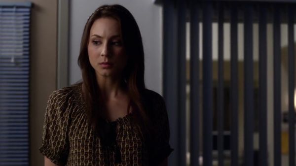Pretty_Little_Liars_S03E05_BluRay_Rip_720p_Dual_Audio_WWW_TORRENTDOSFILMES_COM_2434.jpg