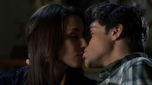 Pretty_Little_Liars_S03E06_BluRay_Rip_720p_Dual_Audio_WWW_TORRENTDOSFILMES_COM_0403.jpg