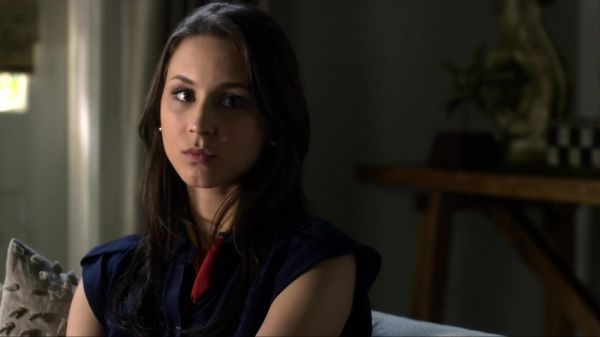 Pretty_Little_Liars_S03E06_BluRay_Rip_720p_Dual_Audio_WWW_TORRENTDOSFILMES_COM_0452.jpg